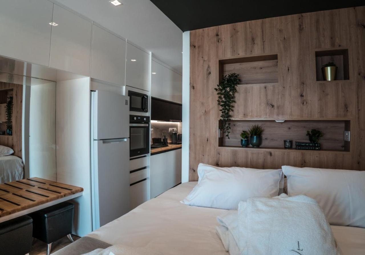 Cosea Living: Seaside Deluxe Suite In Harbour 107B Paphos Exteriér fotografie