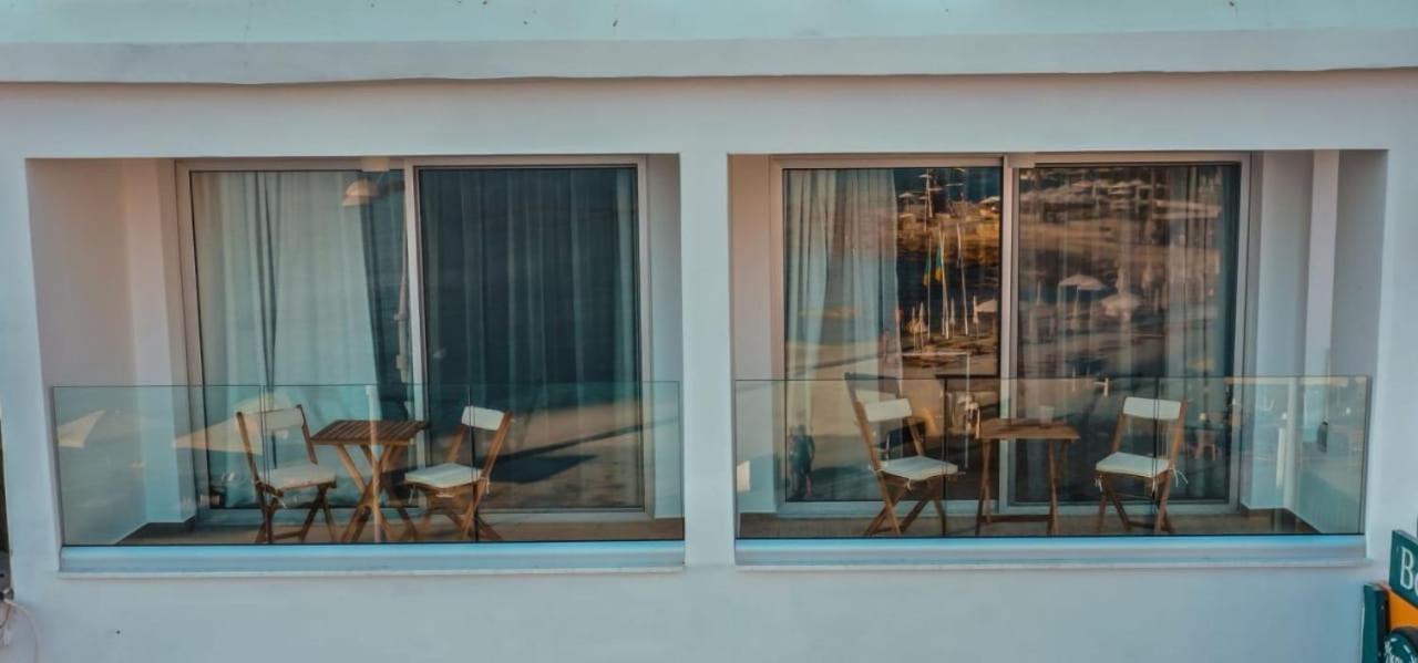 Cosea Living: Seaside Deluxe Suite In Harbour 107B Paphos Exteriér fotografie